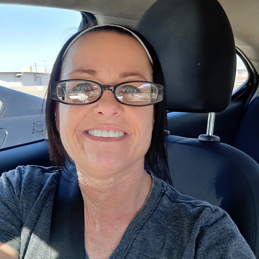 Meet your Posher, Marlo